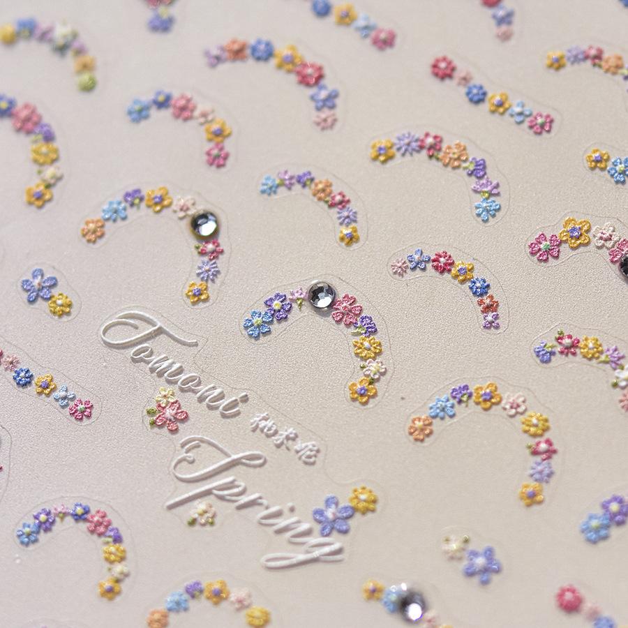 5D Mini Flowers Colorful Wreath Daisy Delicate Shiny Rhinestone Spring Self Adhesive NailArt Decorations Stickers Manicure Decal