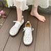 2025 Sommer Neue Damen Schuhe mit runder Zehenpartie, hohlen Einsätzen, flachen Sohlen und Schnürung für Damen, Outdoor, täglich, lässig, Übergröße