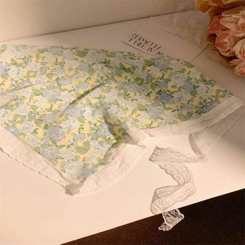 2025 Pastoral Style Lace Triangle Scarf & Plaid Ribbon Hairband