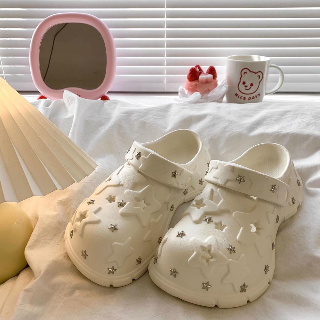 Zoccoli da Donna con Stelle per l'Estate Outdoor Comfort Suola Spessa Antiodore 2026 Nuove Pantofole Casual Rialzanti