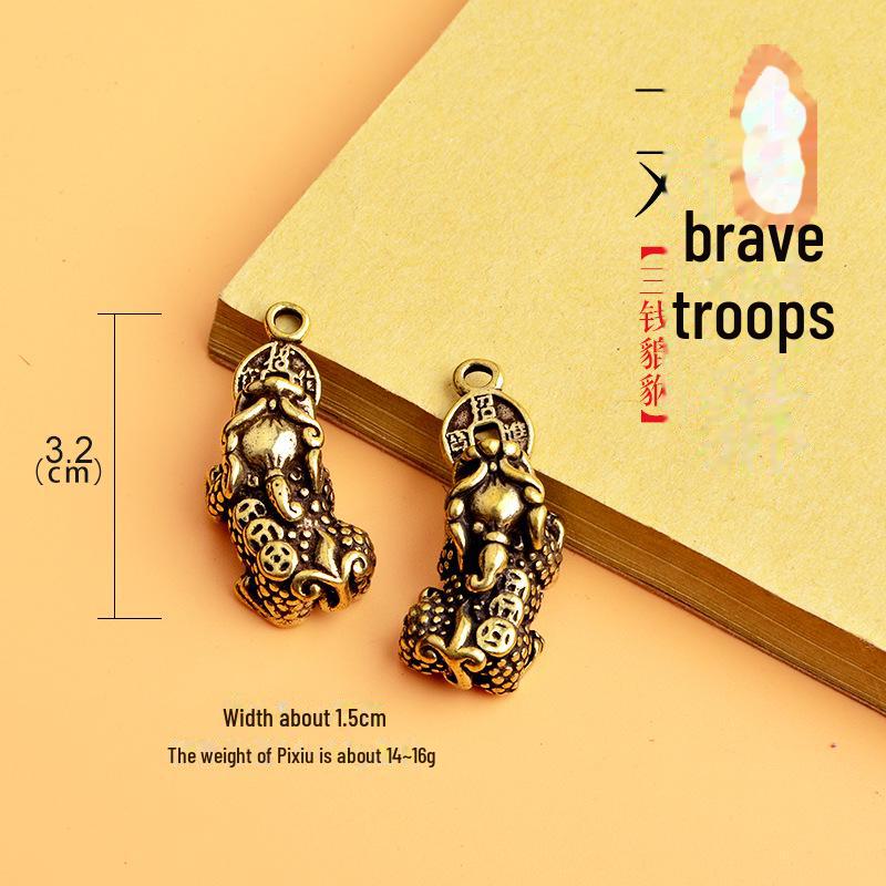 Brelok retro Pixiu Brass: Miedziana moneta zawieszka do torebek i kluczy