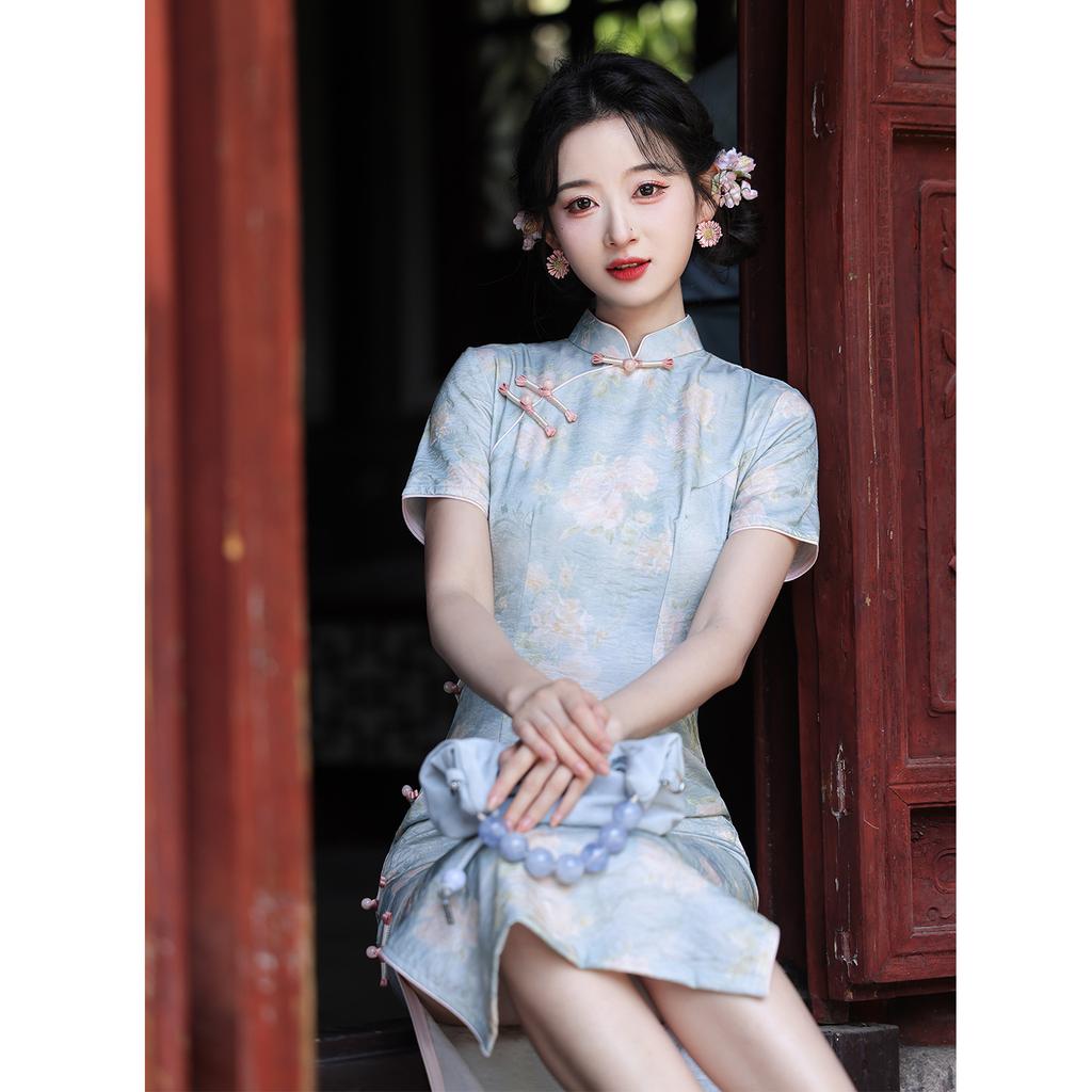 Blue small fresh 1011 retro Republic of China style ancient method traditional girl young Chinese style improved cheongsam