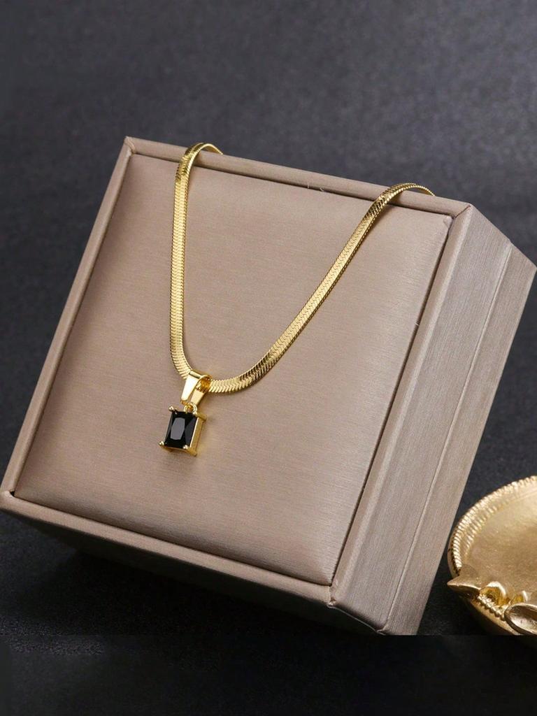1pc Minimalist Square Cubic Zirconia Pendant Stainless Steel Blade Chain Necklace For Women, Suitable For Daily Wear And Gift
