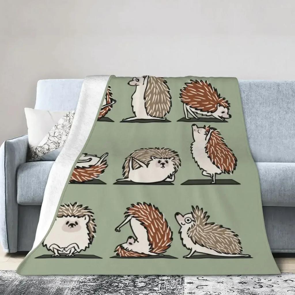 Hedgehog Yoga Blanket Soft Warm Flannel Throw Blanket for Bed Living Room Picnic Travel Home Couch