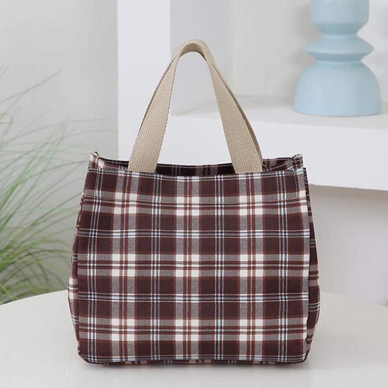 Cartoon Lässiges Karomuster Canvas Vielseitige Handtasche mit Plüschanhänger Büroangestellte Lunchtasche Tragetasche