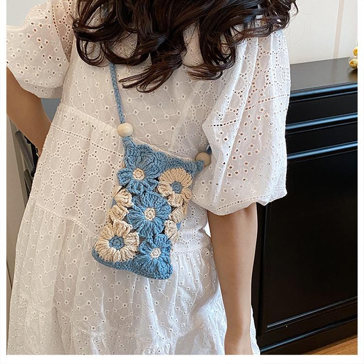 Handmade Crochet Floral Phone Bag, Cute Hollow Flower Crossbody Purse for Women, Knitted Small Shoulder Bag for Phone