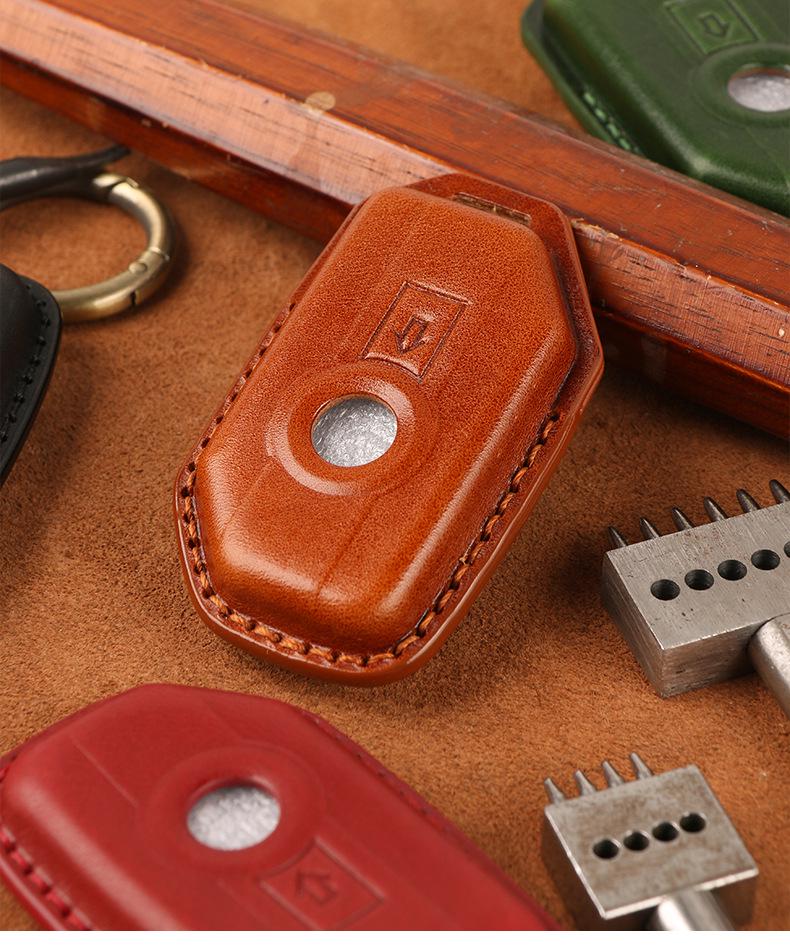 BMW Motorcycle Key Case for R1250GS ADV, C400GT, and 750GT - Cowhide Leather Key Bag with Buckle