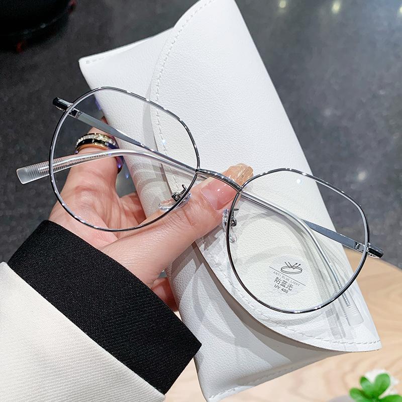 Large Face Thin Myopia Glasses Women Can Be Equipped With Degree Anti-Blue Light Round Face Plain Gold Silk Glasses Frame Frame
