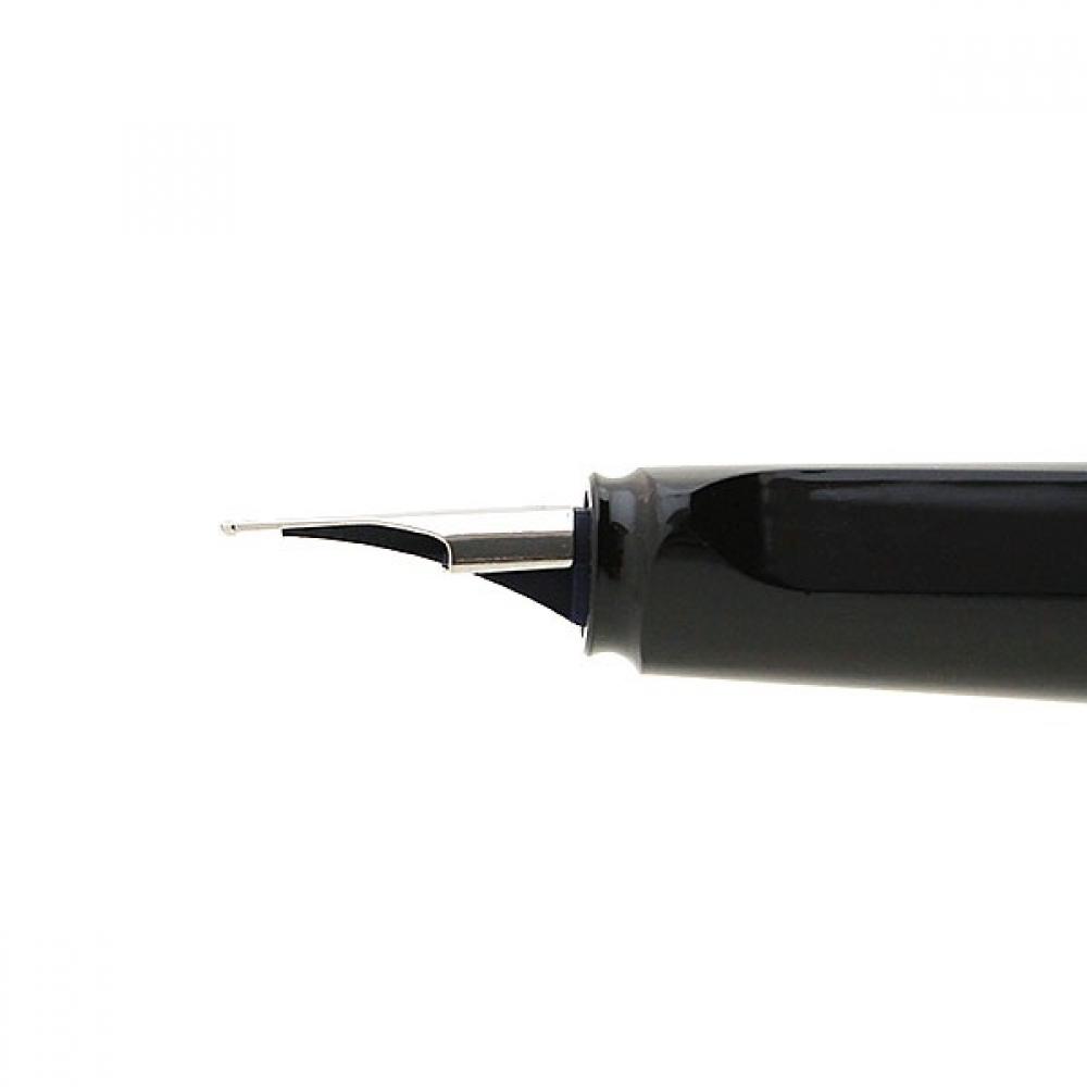 Pluma estilográfica Lamy Safari negra brillante