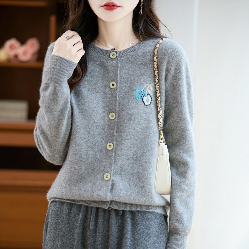 Women's Autumn Embroidered Round Neck Single-Breasted Wool Knit Cardigan