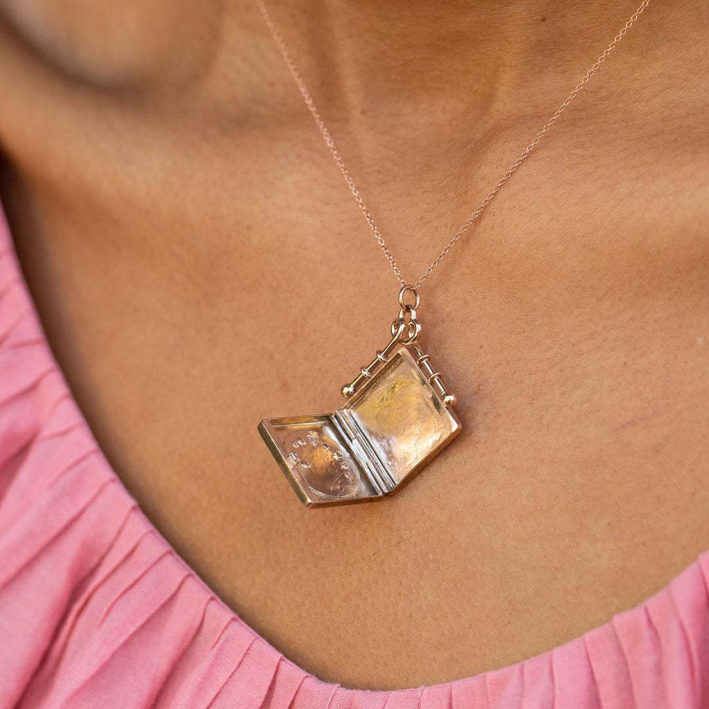 Personalized Necklace Open And Close Moon Zircon Photo Album Pendant Necklace Collarbone Chain Electroplated Gold Color Retention