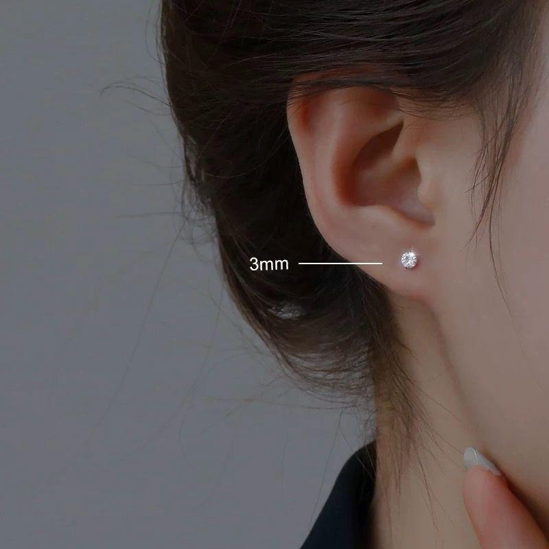 

S999 Sterling Silver Anti-Allergy Stud Earrings Mini Ear-Caring Simple and Compact Ear Bone Stud No Need to Take off Earrings Ins Good-looking 0.3cm drill [pair]]