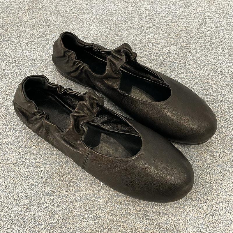 Leather Korean version round head shallow mouth pleated word belt Mary Jane single shoes women's 2025 spring summer ballet flats