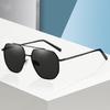 Neue polygonale polarisierte Sonnenbrille Herrenfahrer Fahren Quadratische randlose Brille Angeln Aussehen Schwebende Sonnenbrille