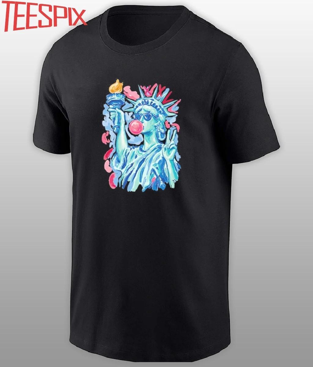Statue Of Liberty Blowing Bubble Gum 4th Of July Shirt S