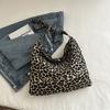 New Korean Style Korean Style Leopard Pattern Floral Cloth Bag Printed One-shoulder High-value Student One-shoulder Oblique Straddle Tote Bag