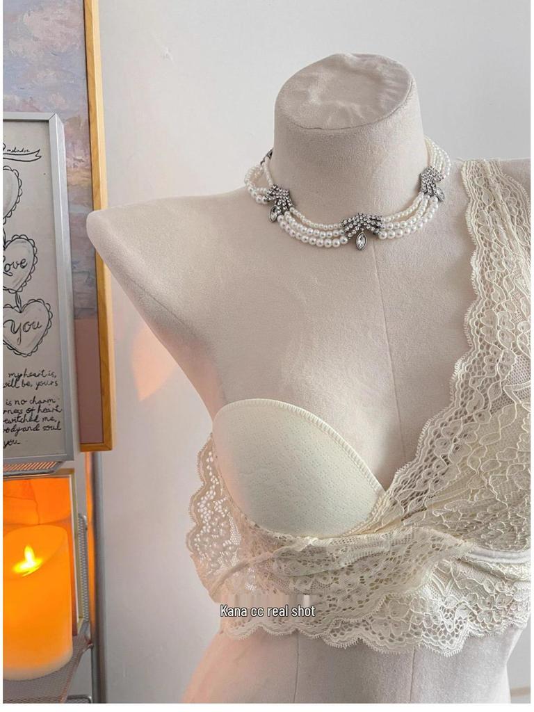Elegant Lace Wireless Padded Bra – Chic French Vest Style