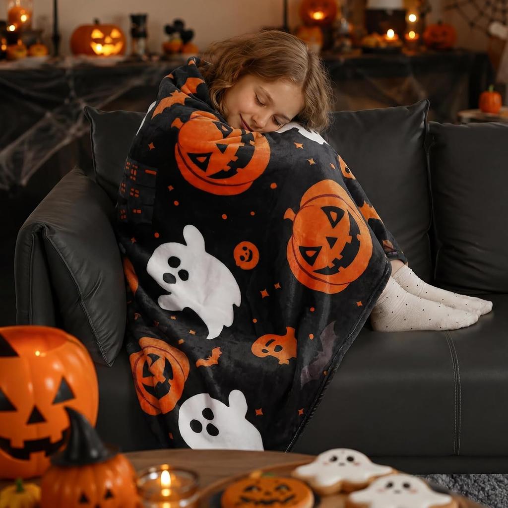 Halloween Ghost Pumpkin Flannel Throw Blanket Spooky Boo Bat Castle Pattern Soft Warm Holiday Blanket