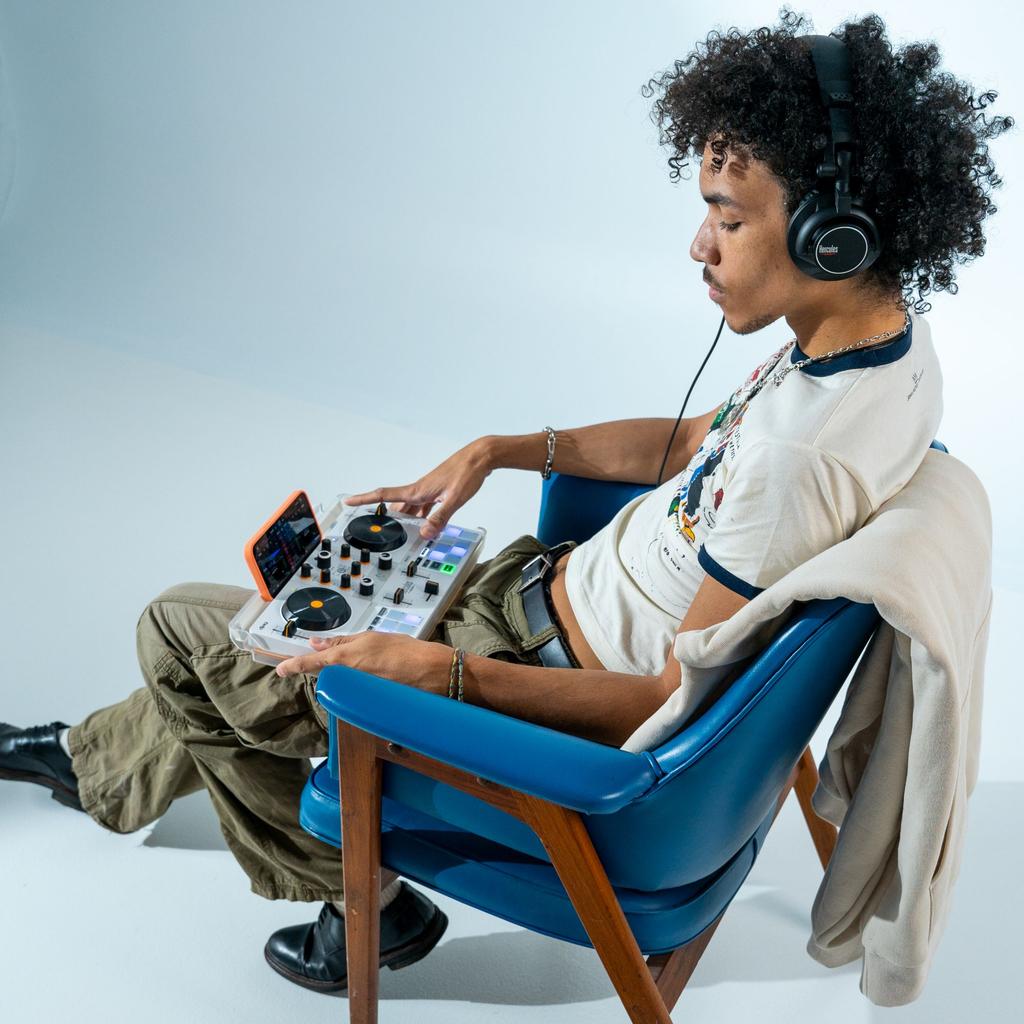 Hercules Djcontrol Mix Ultra - Portable DJ Controller for Mobile Devices