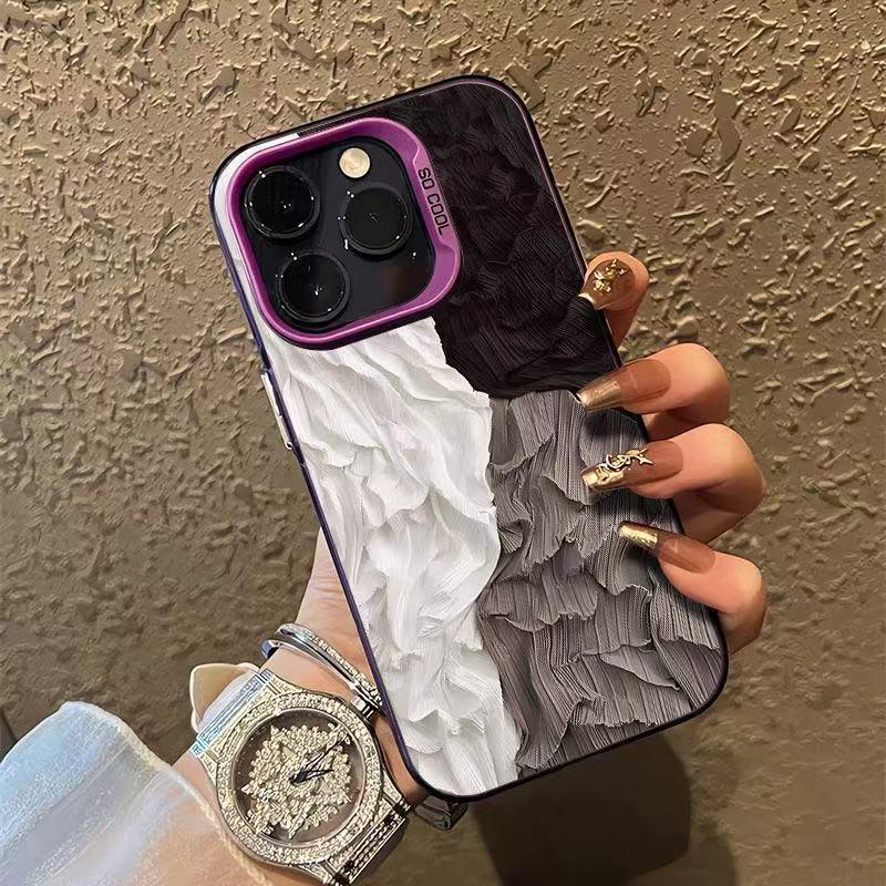 Dreifarbige, plissierte iPhone 17 Hülle: Stilvolle Schutzhülle für Apple 16 Pro Max, 15 Pro und 13/14, beliebt in Japan und Südkorea