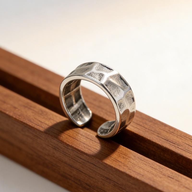 Retro Baroque Style Irregular Tapping Pattern Wide Face 925 Sterling Silver Jewelry Opening Rings  02879