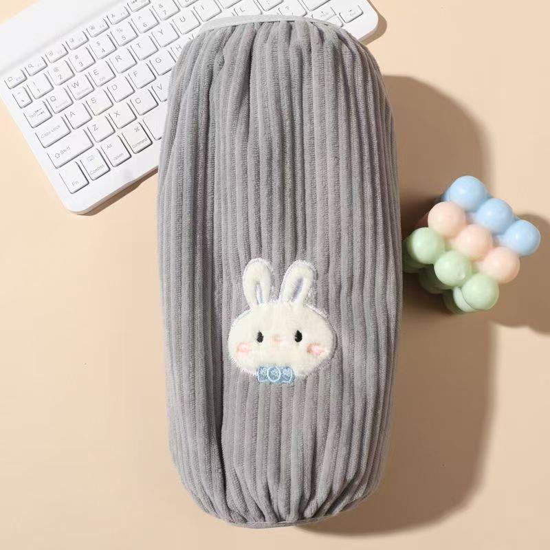 Korean Style Women's Cute Corduroy Arm Warmers: Long Autumn/Winter Stain-Resistant Sleeves for Work or Commuting.