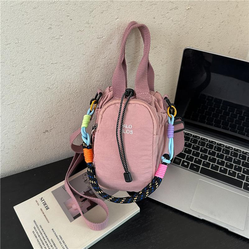 Crossbody Phone Bag, Trendy and Stylish, High-quality Water Bottle Bag, Fashionable Shoulder Bag