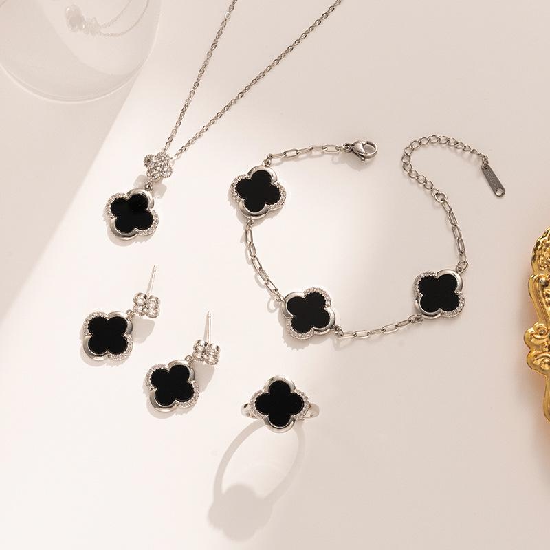 Four-leaf Clover Necklace Bracelet Earrings and Ring Set - A Sophisticated and Elegant Women's Jewelry Set