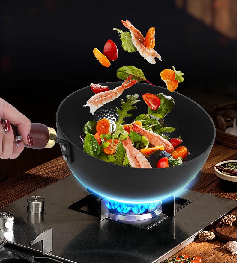 20cm Ručně kovaný tepaný wok – Nepotažená mini pánev