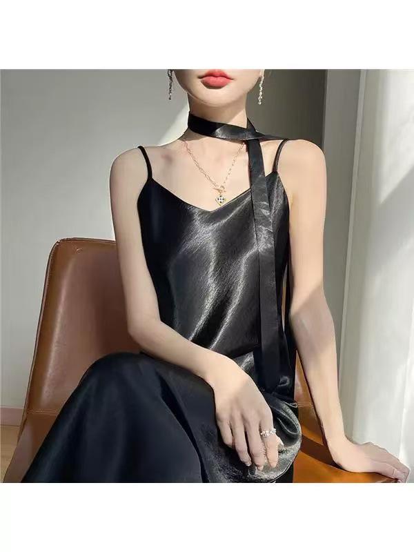 Elegant French V-Neck Spaghetti Strap Satin Dress with Slimming Design