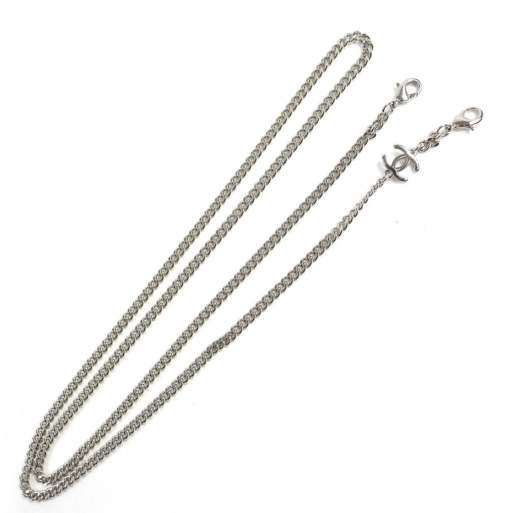 Excellent CHANEL Sunglasses COCO Mark Panto Shape Frame: Silver Black Women 4242 c.124/S6 Used