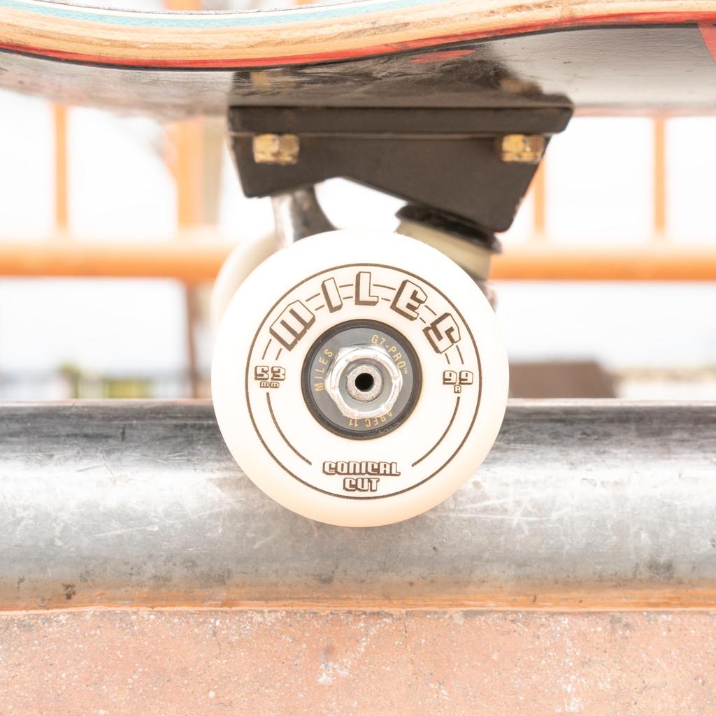 Miles Skateboard Wheels 99a 53mm Conical Hard 99 DURO CONICAL Set of 4 Skateboard Street [MILES WHEELS] (White)