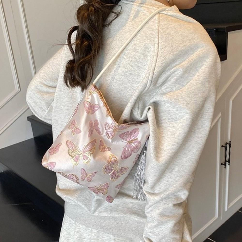 Retro New Chinese Style Handbag Lightweight Zipper Closure Retro Shoulder Bag Large Capacity Tassel Elegant Underarm Bag Gift