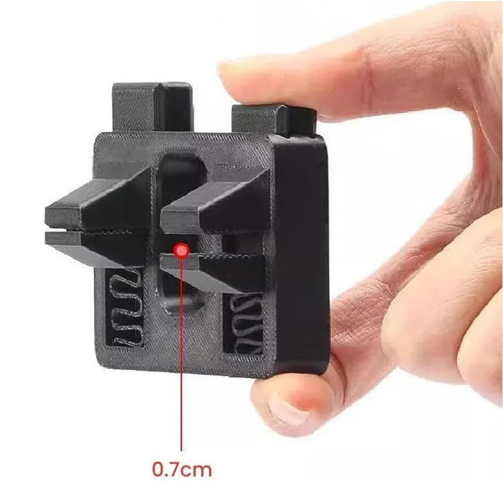 ABS Electric Welding Wire Soldering Fixture High Temperature for 0.1-0.7cm Thick And Thin Wire Clamps Welding Repair Tools
