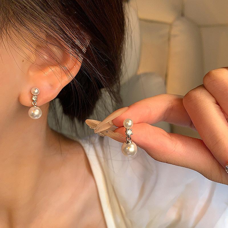 Simple Style Two White Pearl Earings Stud Light Luxury Drop Trend Ball Earrings for Women Party Wedding Romantic Jewelry