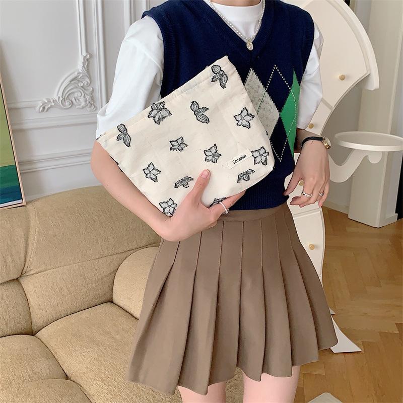 Trendy Capacity Large Butterfly Texture Cosmetic Bag Travel Portable Bag Storage