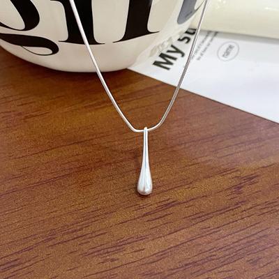 Minimalist Water Drop Necklace Snake Bone Chain Ins Minimalist Air-cooled Light Wind Niche Design