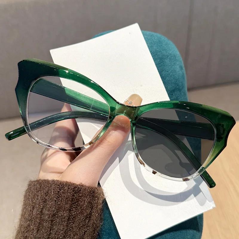 

Men S And Women S Large Frame Photochromic Myopia Glasses Gradient Frames Fashion Anti-Blue Light Short Sight Glasses +4.0