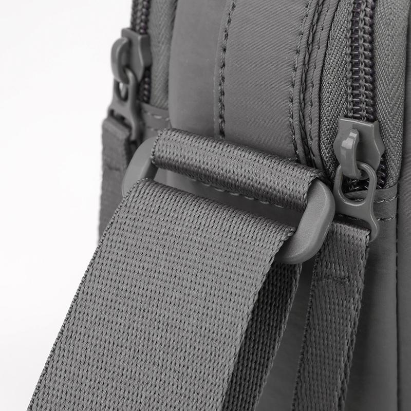 Men's Outdoor Lightweight Bag Travel Bag Shoulder Crossbody Bag