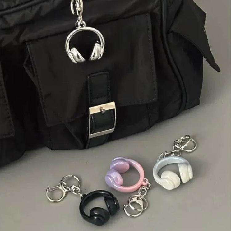 Headphone Carabiner Keychain Vibranting Color Transition Decoration for Keys Bags or Zippered Compact Travel Companions