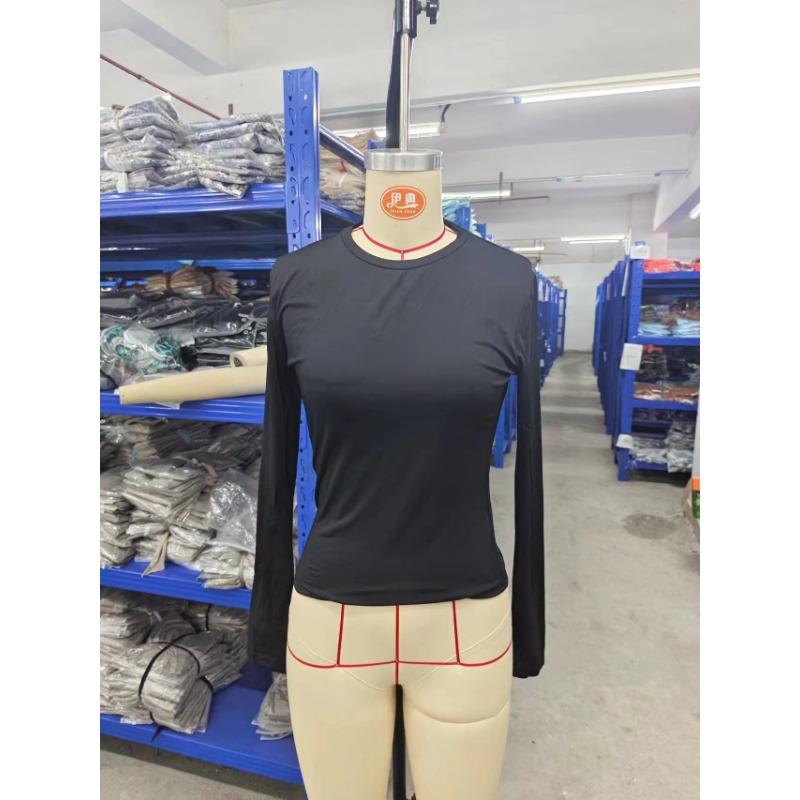 Solid Color Casual Round Neck Long Sleeved T-shirt Top