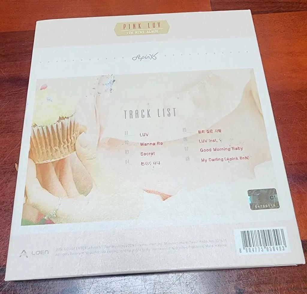 Apink Pink LUV Signed Album Used
