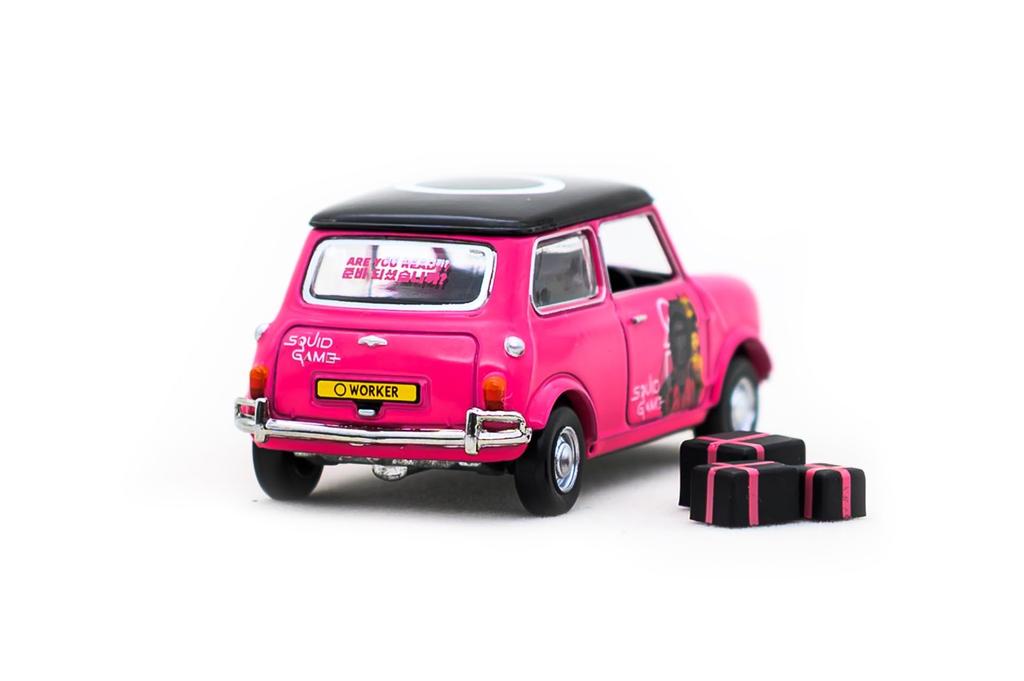 Tiny City Art Car Squid Game 2 Circle Diecast Car with Accessories 1/50