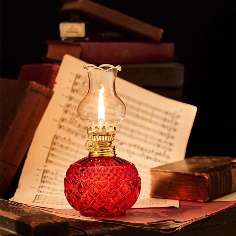 Vintage Glass Lamp Colored Clear Oil Lamp Windproof Antique Oil Lamps for Indoor Use Emergency Lighting Hurricane Lamp Chamber