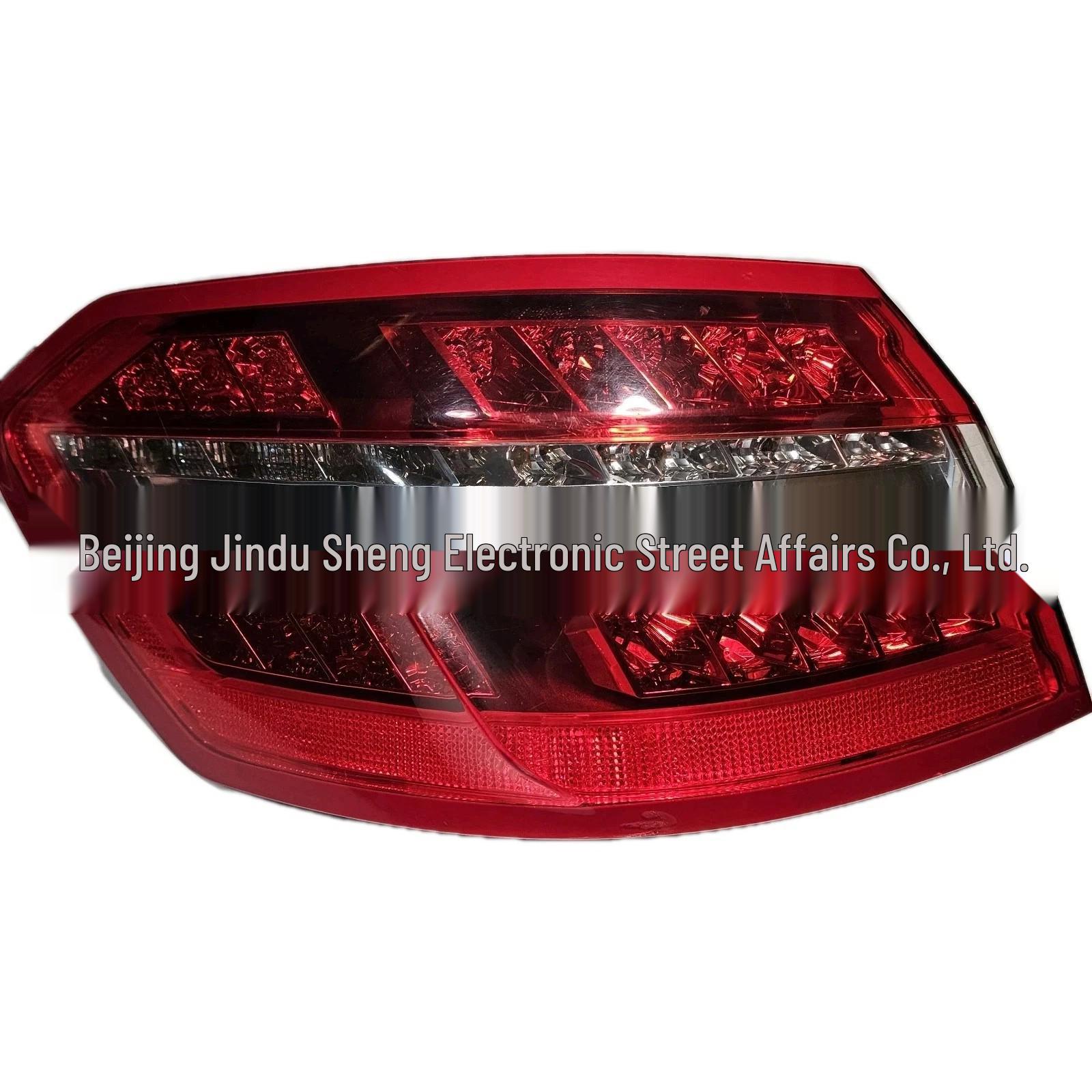 

A2129060858 A2129060758 Mercedes W212 E350 E400 LED Taillight (European Version) Neutral