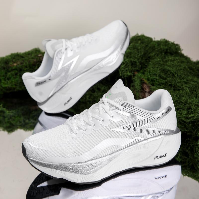 Neue Herren-Sneaker, Laufschuhe, Freizeitschuhe, gedämpft, leicht, Rebound, rutschfest, abriebfest, Wanderschuhe, große Größe