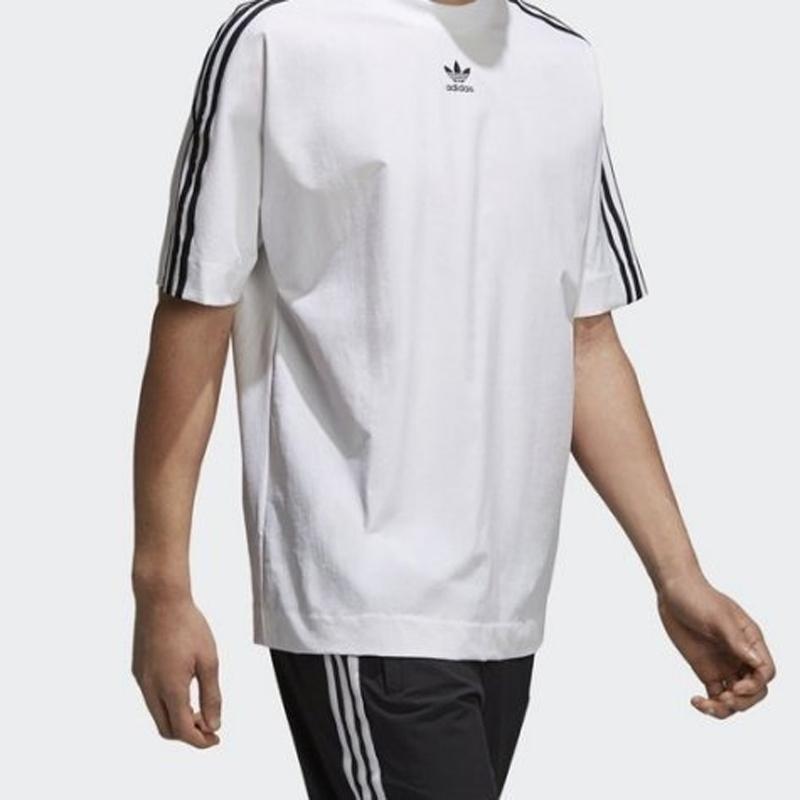 Adidas Originals Warm-Up Tee With Trefoil And 3-Stripes Men Tops White CW1217