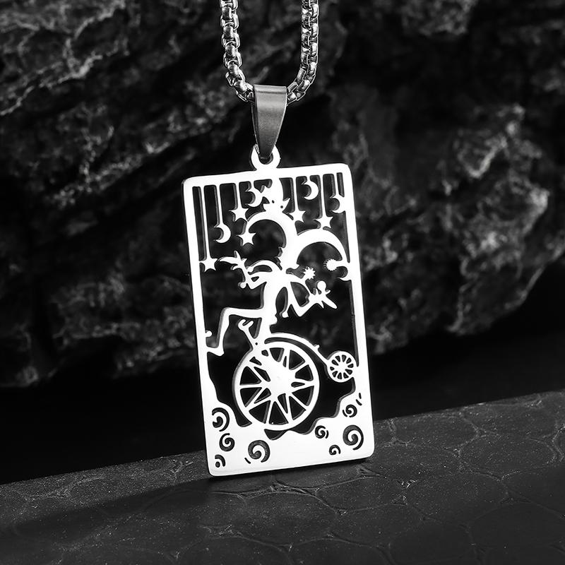 Stainless Steel Simple Personalized Spider Pendant Necklace Men and Women Fashion Party Pendant Jewelry Gift