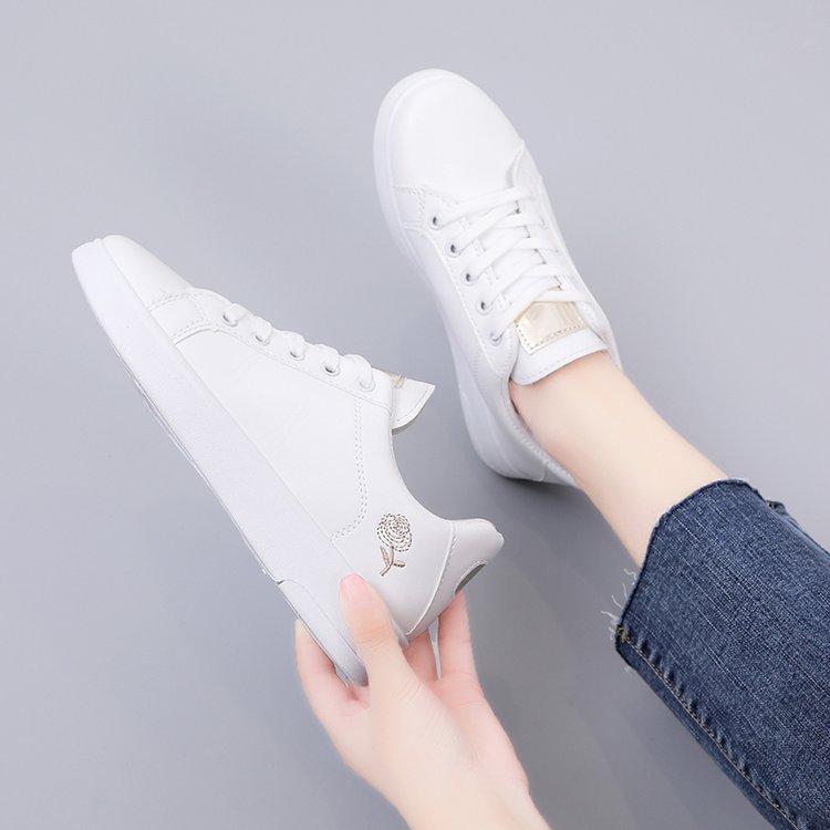 2025 Spring/summer New Women's Shoes PU Leather Breathable Sporty Casual Shoe Board Shoes Student White Shoes INS Low-top