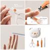 Soins pour bébé – Soins des ongles